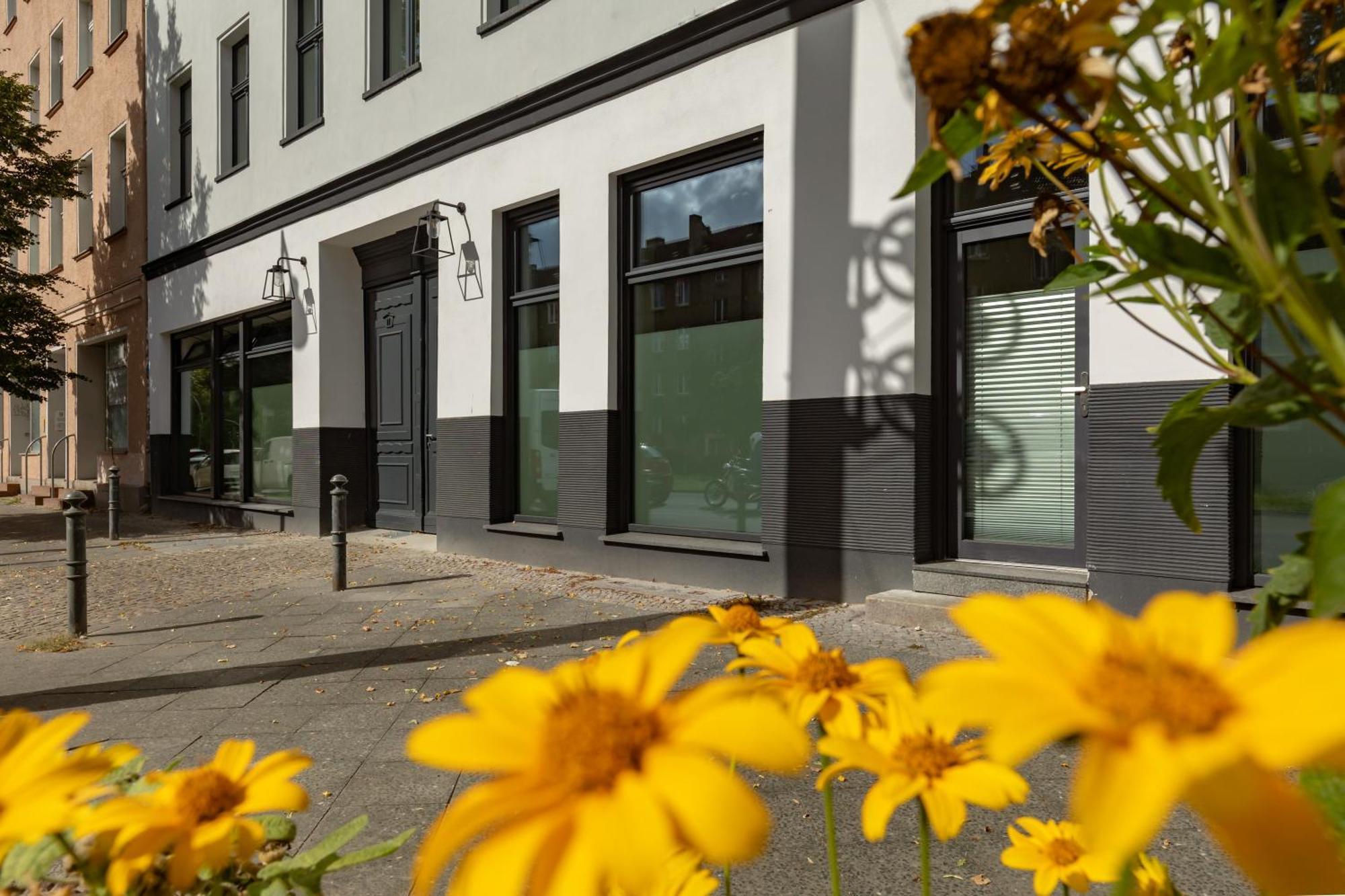 Coolest Apartment In Berlin, Easy Check-In, Industrial Style, Close To Center #3 Buitenkant foto