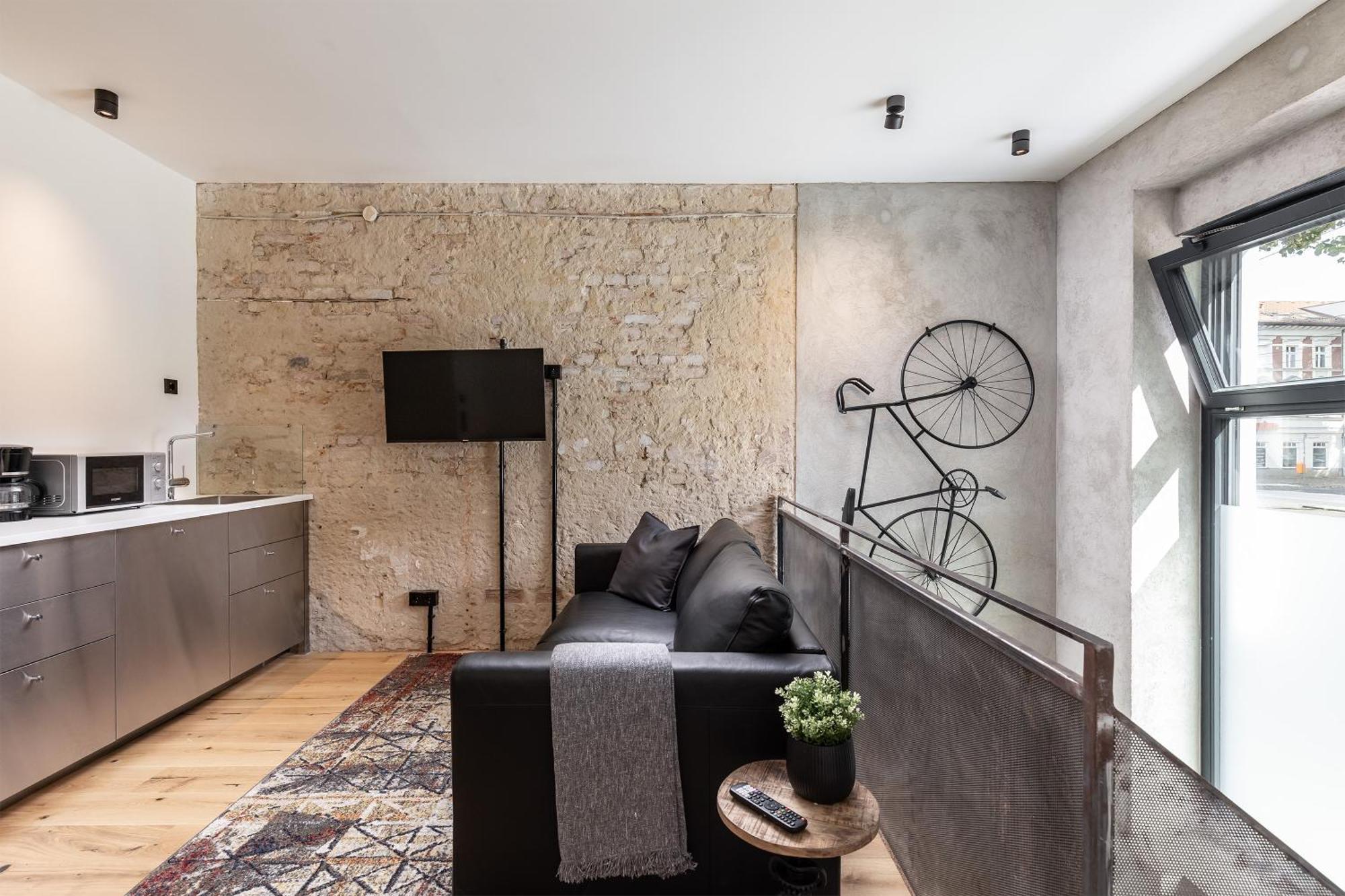 Coolest Apartment In Berlin, Easy Check-In, Industrial Style, Close To Center #3 Buitenkant foto