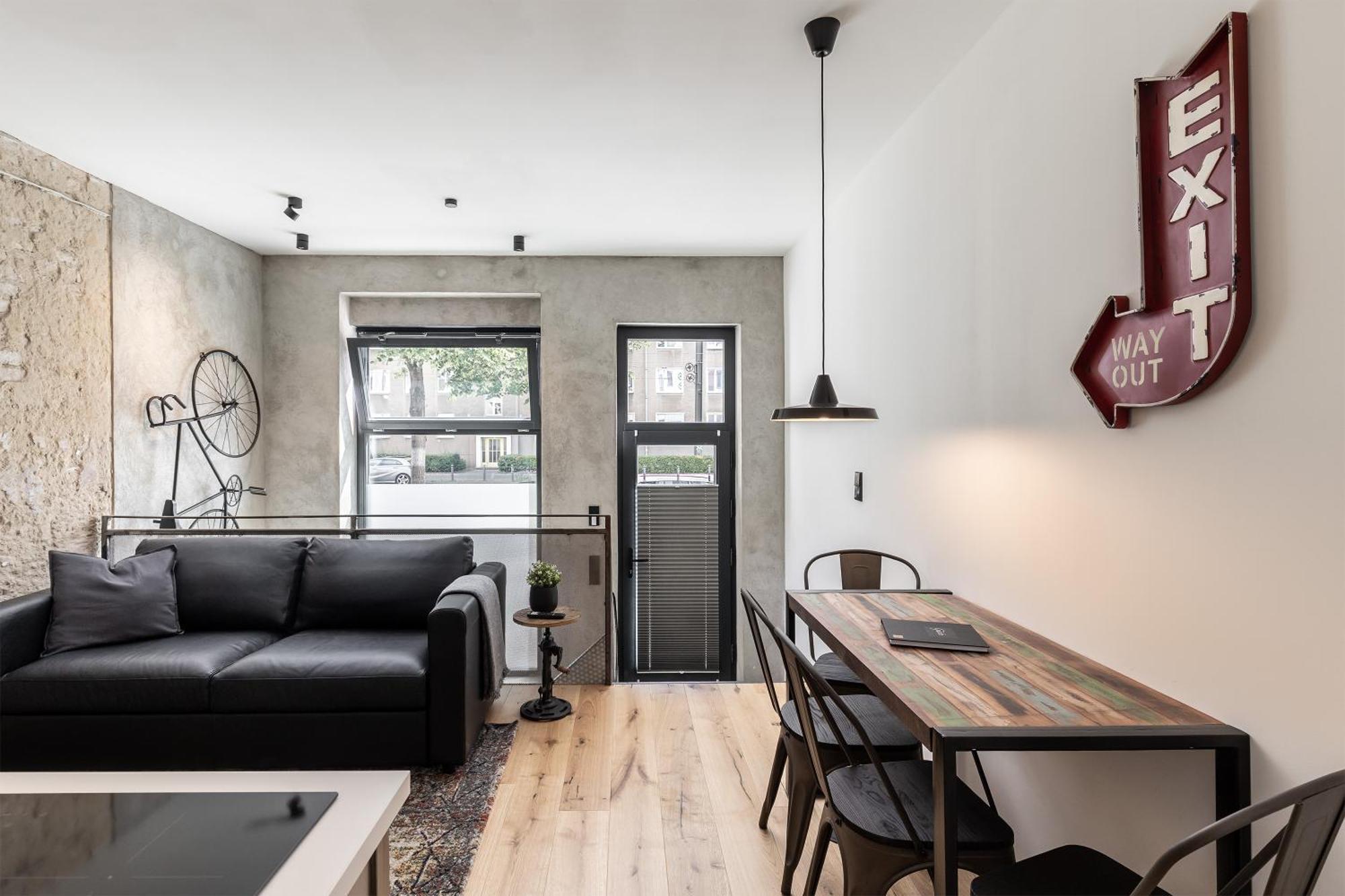 Coolest Apartment In Berlin, Easy Check-In, Industrial Style, Close To Center #3 Buitenkant foto