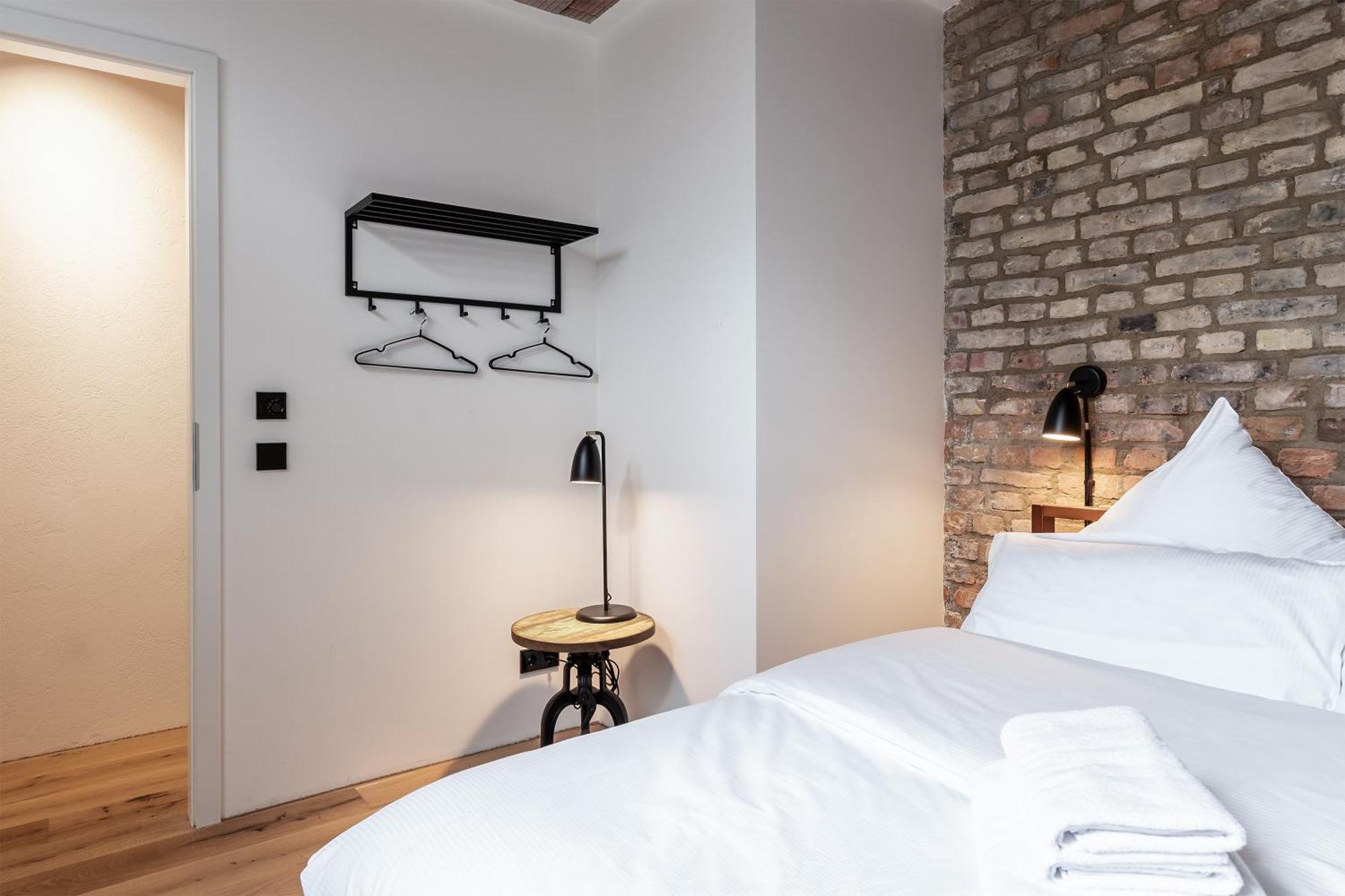 Coolest Apartment In Berlin, Easy Check-In, Industrial Style, Close To Center #3 Buitenkant foto